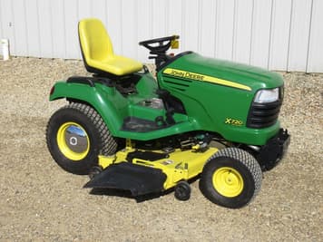 Main image John Deere X720